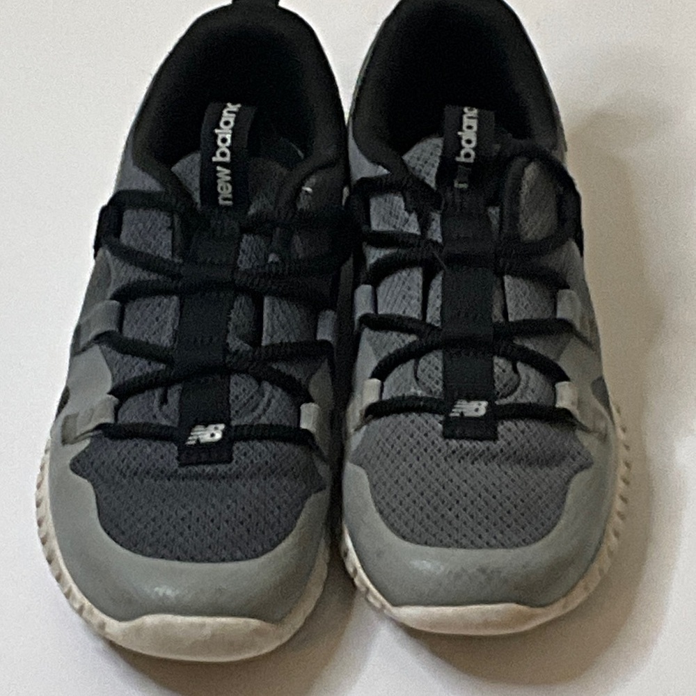 New Balance Kids Sneakers - Black and Gray